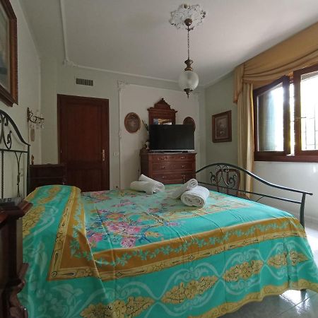 Domus Garden Bed and Breakfast Όλμπια Εξωτερικό φωτογραφία