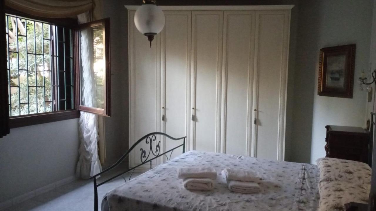 Domus Garden Bed and Breakfast Όλμπια Εξωτερικό φωτογραφία